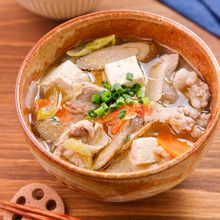 【本気で旨い豚汁】文句なしのおいしさ!丼で食べたい!