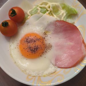 たりおの作ってみた!投稿(綺麗な半熟目玉焼き)