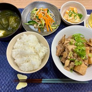 たぁプーの作ってみた!投稿(ワンパン10分！【豚肉と舞茸のすき煮】厚揚げ入りでヘルシー♩)