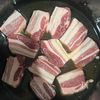圧力鍋でほろほろ♡バルサミコ酢入り♪『白だし豚の角煮』の工程2