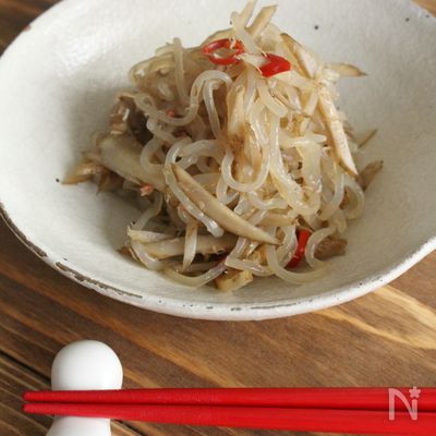 常備菜にお弁当に大活躍♪ごぼうとしらたきの炒め煮