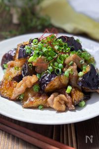【豚こま肉とナスのさっぱり甘辛炒め】タレがたまらない♪