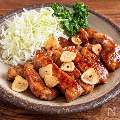 ガツンと旨い!キャベツもすすむ【豚ロースのソース照り焼き】