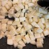 とうもろこしとじゃがいものバター醤油炒めの工程2