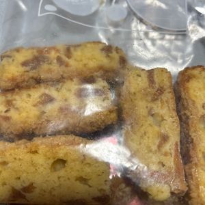伊藤烏帽子の作ってみた!投稿(ホットケーキミックスで簡単！柿のクランブルケーキ)