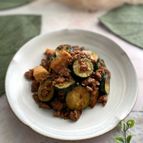 ささっと作れる！冷凍ズッキーニと厚揚げのそぼろ炒め