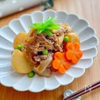 新じゃがで♩我が家の定番・肉じゃが