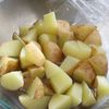 ご飯が進む！【鶏むねと新じゃがの甘辛ペッパー照り焼き】の工程2