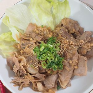 milkの作ってみた!投稿(100万再生！【豚こまとえのきのオイポン炒め】)