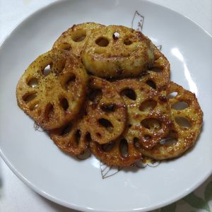 KUMIKOの作ってみた!投稿(材料１つ！れんこんステーキ)