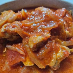 Maiの作ってみた!投稿(【鶏肉のトマト煮込み】簡単!濃厚トマトソースが絶品♩)