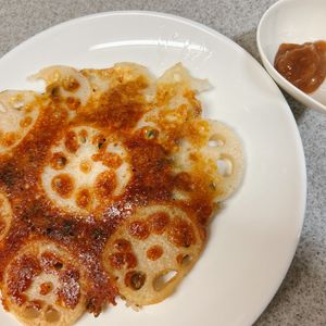 サラの作ってみた!投稿(【蓮根と大葉チーズライスピザ】もちっと香ばし!カリッとチーズ)