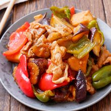【270kcal】豚こま肉でお手軽!『秋茄子のとろとろ酢豚』