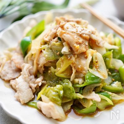 ご飯がすすむ♪味噌だれ豚バラレタス