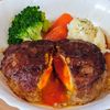 まゆのの作ってみた!投稿(【卵入りハンバーグ】混ぜるだけデミソース)