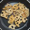 シャキシャキ♪れんこんの簡単おかか炒め【お弁当のあと一品に】の工程2