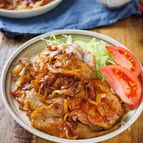 【ワンパン10分の絶品おかず！】ごはんが進む豚のしょうが焼き