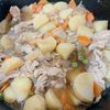 1322383の作ってみた!投稿(みんな大好き定番和食☆豚こま肉で節約♪『味染み♡豚じゃが』)