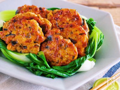 ふわふわ 成形いらずの なすのコクうま 鶏つくね照り焼き By ｙｕｕ レシピサイト Nadia ナディア プロの料理家のおいしいレシピ