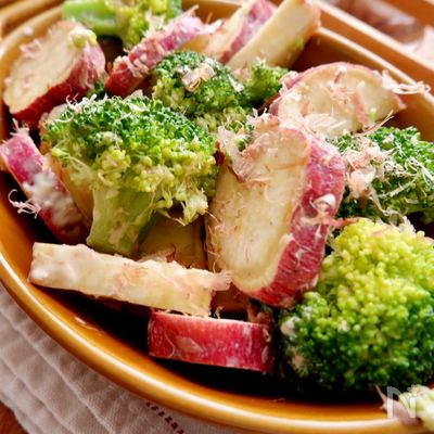 少なめマヨで❤︎満腹!デリ風おかかマヨサラダ