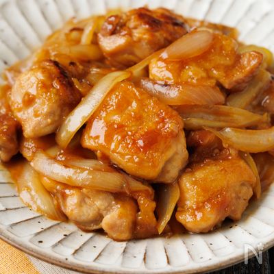 鶏と玉ねぎのガリバタ炒め