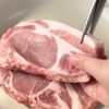 【やみつきトンテキ】爆速10分で白米とまらへん♪の工程1