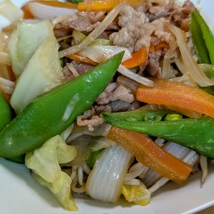 まゆのの作ってみた!投稿(ごはんおかわり！本当に美味しい野菜炒め！お野菜シャキ！)
