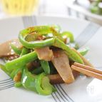 ピーマンと味付けメンマの炒め物