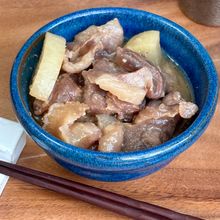 コトコト炊きたい😌牛すじ大根