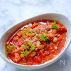 鶏挽き肉と蒸し大豆のトマト煮込み