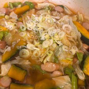 べべの作ってみた!投稿(豚肉とたっぷり野菜のあんかけ焼きそば)