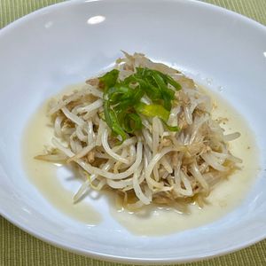 キャピタンの作ってみた!投稿(超簡単シンプル！なのに旨い！！『もやしとツナのごまポン炒め』)