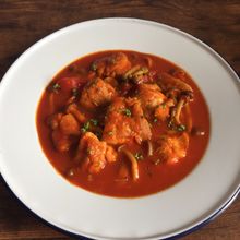 【トマト缶と煮込むだけ】チキンカチャトーラ