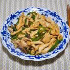 鶏むね肉の甘辛チンジャオ炒め