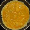 パパッと5分♪トマトとたまごの塩麹炒めの工程1