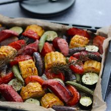 並べて焼くだけ！ジョンソンヴィルと夏野菜のゴロゴロ焼き