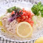 トマト素麺レモン🍋とオリーブオイルの旨つゆ仕立て
