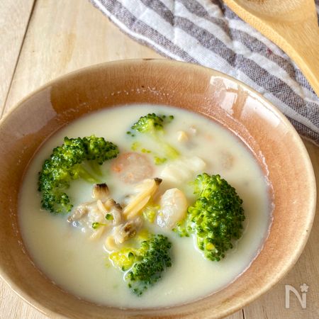 5分で完成 シーフードチャウダー シーフードミックス活用 By Kanna レシピサイト Nadia ナディア プロの料理家のおいしいレシピ