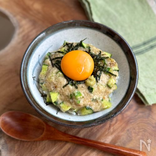 【ごはんが飲める】ちゅるうま！出汁ねばとろろ丼