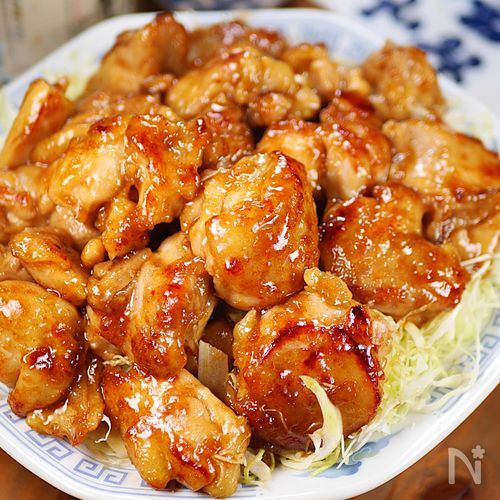 行列の定食屋さんの🍚ぷりぷりマヨ漬け♪鶏のマヨ照り焼き🤩