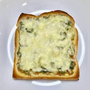 キャピタンの作ってみた!投稿(【ひきわり納豆とチーズのトースト】やみつきトースト♪)