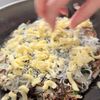 もちっとヘルシー◎【大葉としらすの大根もちピザ】の工程5