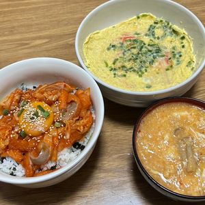 しぃちゃんの作ってみた!投稿(辛うま☆サーモンキムチユッケ)