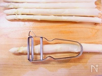 ホワイトアスパラガスのおいしい茹で方 By 庭乃桃 レシピサイト Nadia ナディア プロの料理家のおいしいレシピ