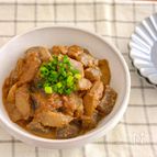 3ステップで簡単！ごぼうとこんにゃくの甘辛ごまだれ煮込み