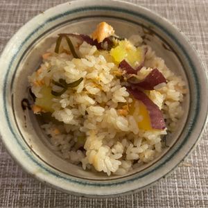 puricoの作ってみた!投稿(さつまいもと鮭の炊き込みご飯)