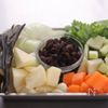 砂糖不使用!レーズンで作る【自家製ウスターソース】の工程1