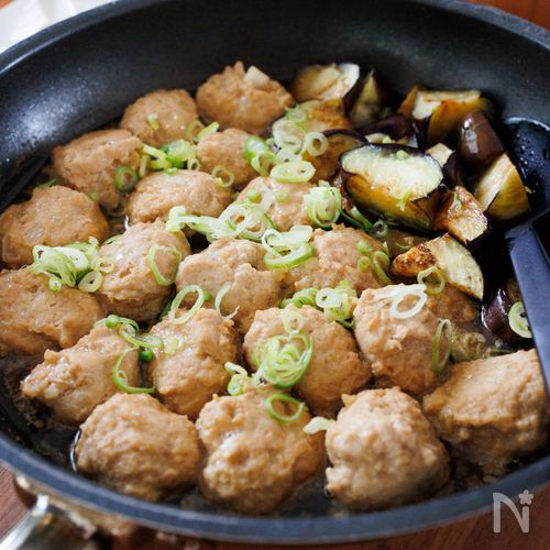 『肉団子となすのうま煮』甘辛味が染みる♪ご飯が進む☆