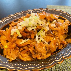 みっさキッチンの作ってみた!投稿(【牛肉と玉ねぎの韓国風焼肉炒め】コストコ風プルコギビーフ♡)