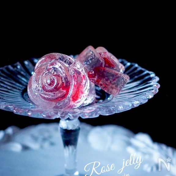 【材料3つだけ】♡キラキラ光る薔薇のゼリー♡